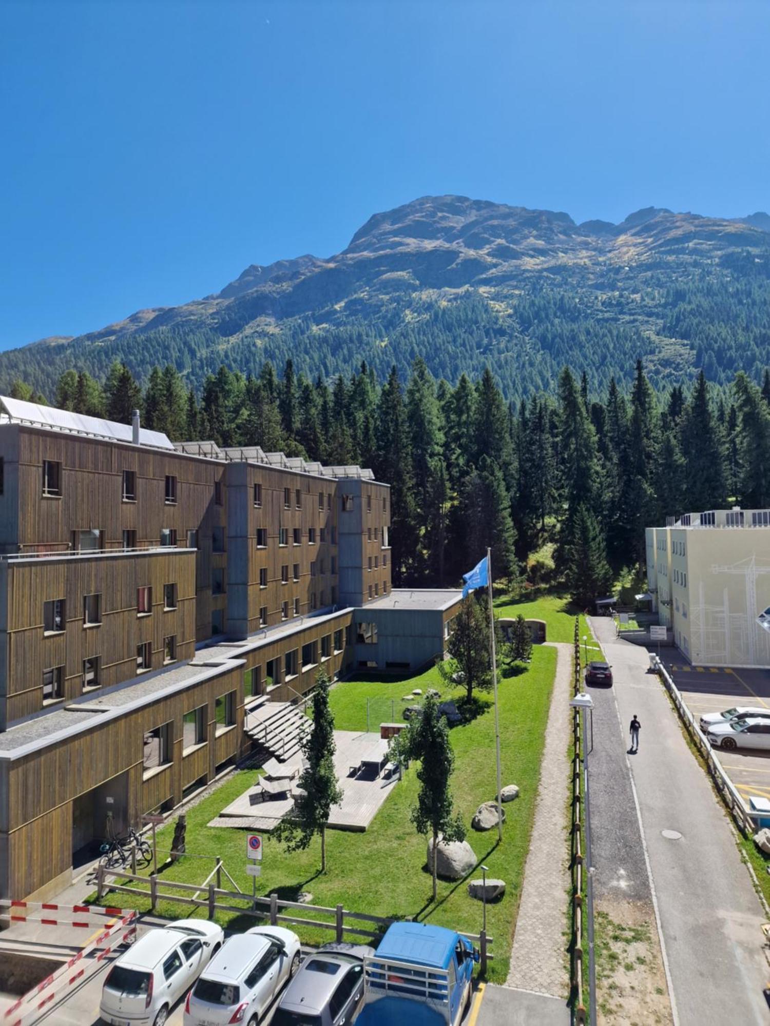 Apartments Flora - Sunflower St. Moritz Exteriör bild