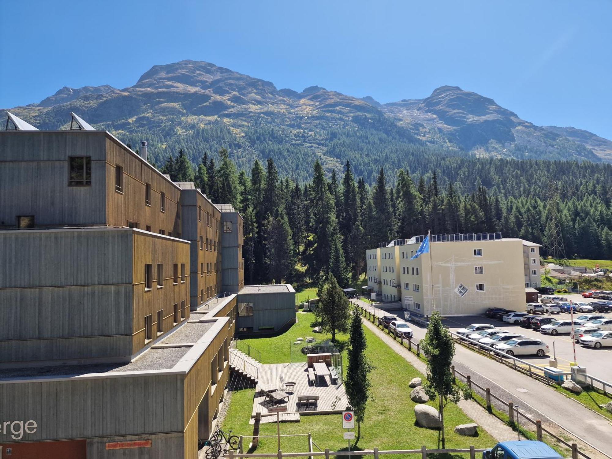 Apartments Flora - Sunflower St. Moritz Exteriör bild